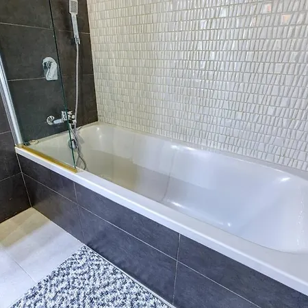 Modern 3 Bedroom Maisonette In The Heart Of Swieqi Is-Swieqi