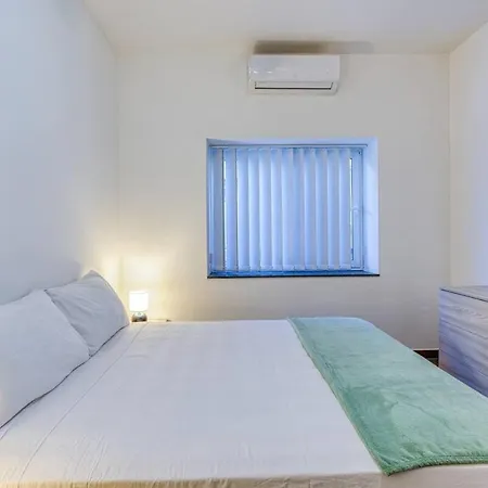 Modern 3 Bedroom Maisonette In The Heart Of Swieqi * Is-Swieqi