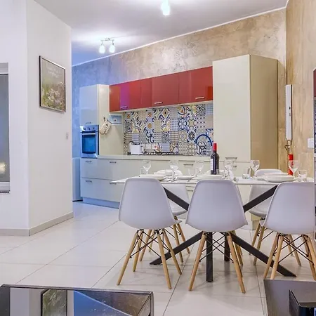 Modern 3 Bedroom Maisonette In The Heart Of Swieqi Is-Swieqi