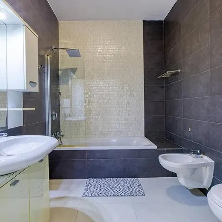 Modern 3 Bedroom Maisonette In The Heart Of Swieqi Apartament Is-Swieqi
